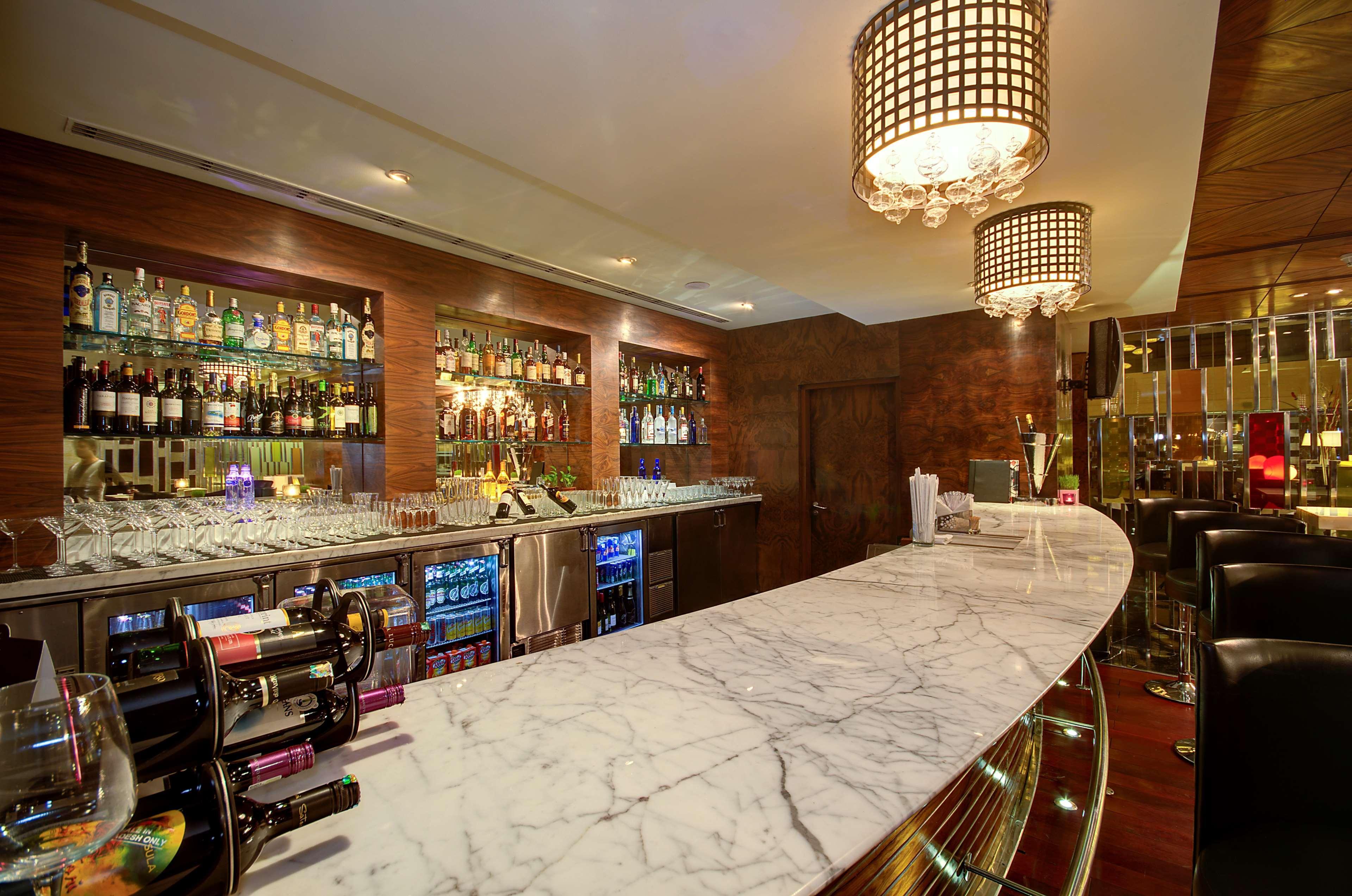Radisson Blu Kaushambi Delhi Ncr Otel Ghaziabad Dış mekan fotoğraf