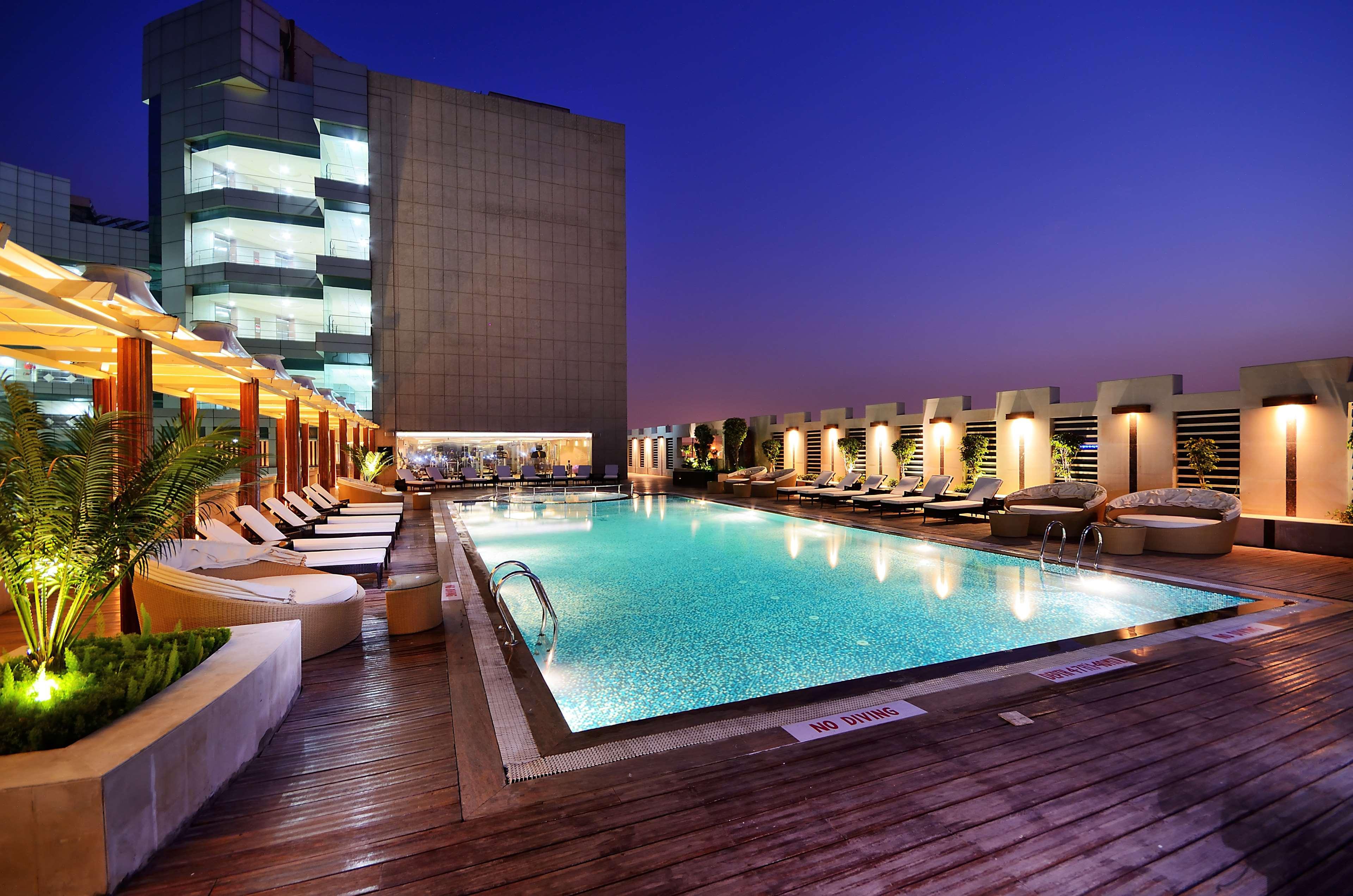 Radisson Blu Kaushambi Delhi Ncr Otel Ghaziabad Dış mekan fotoğraf