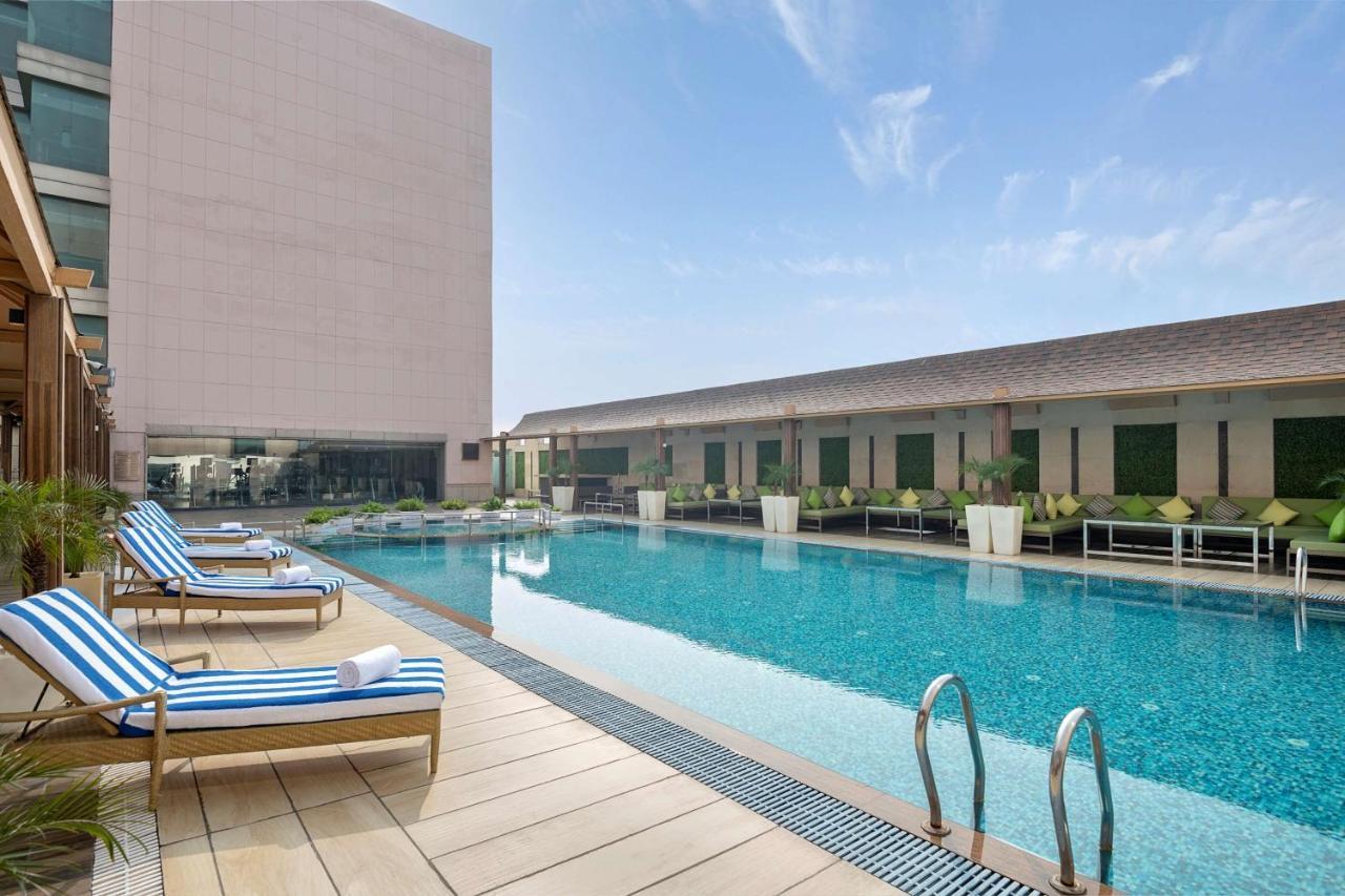 Radisson Blu Kaushambi Delhi Ncr Otel Ghaziabad Dış mekan fotoğraf